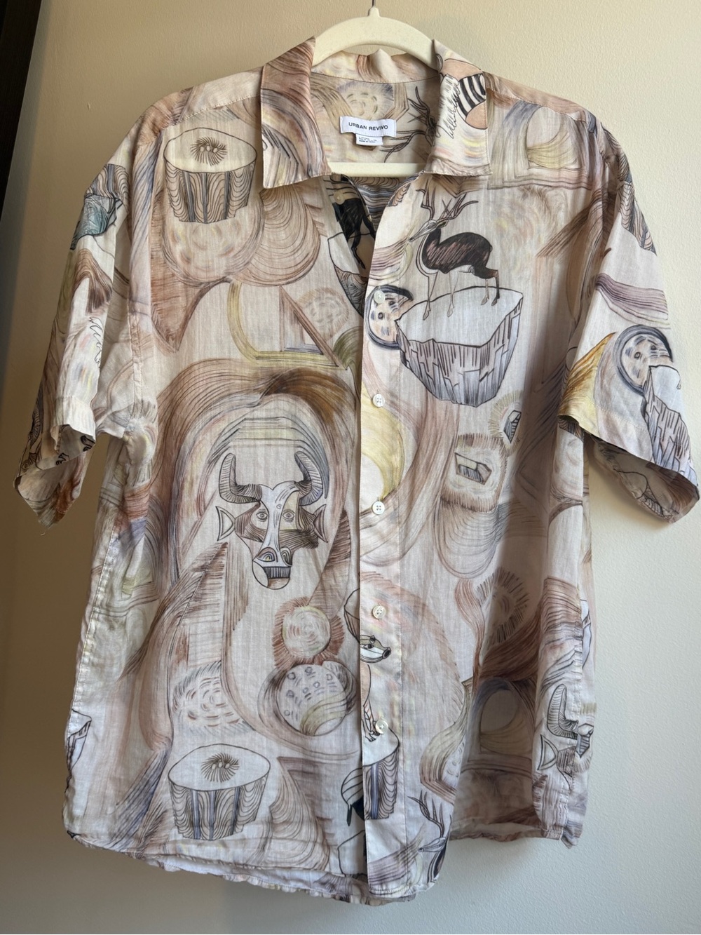 Urban Revivo Beige Brown Printed Short-Sleeve Button-Down Shirt sz 36